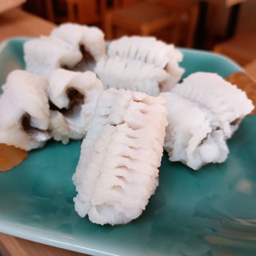 京都の夏を代表する魚「鱧（ハモ）」を調理するうえで欠かせない「骨切り」