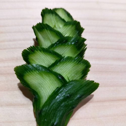 キュウリの飾り切り